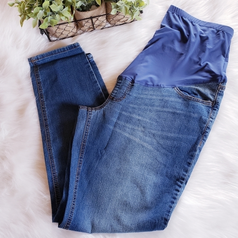 Time and Tru Maternity Skinny Jeans Belly Band